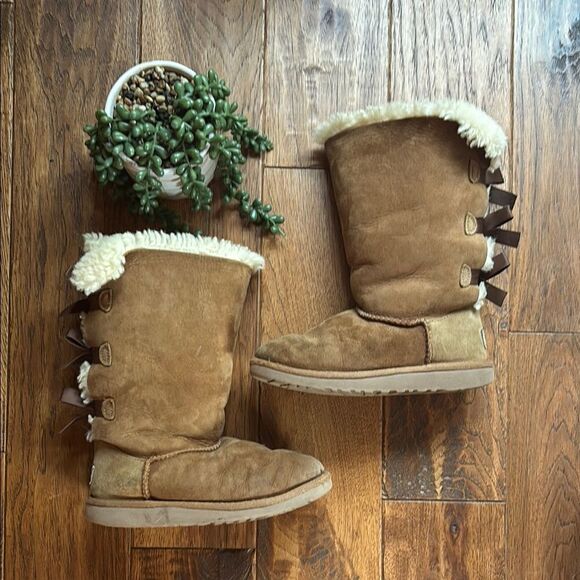UGG Tan Shearling-Lined Boots with Ribbon Detail - Picture 1 of 12